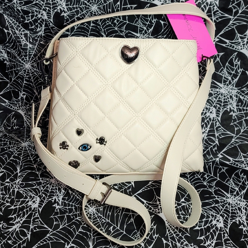 Betsey Johnson Cream Quilted XOWALLY Crossbody Bag w/ Gunmetal Accents in CHALK